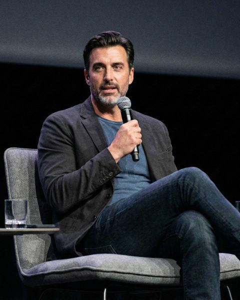 File:Andreas szakacs business meet 1.jpeg