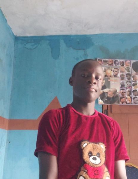 File:Photo 5814695028369508260 y.jpg