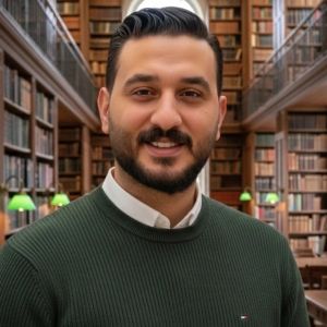 الكاتب والشاعر طارق نغوي.jpeg